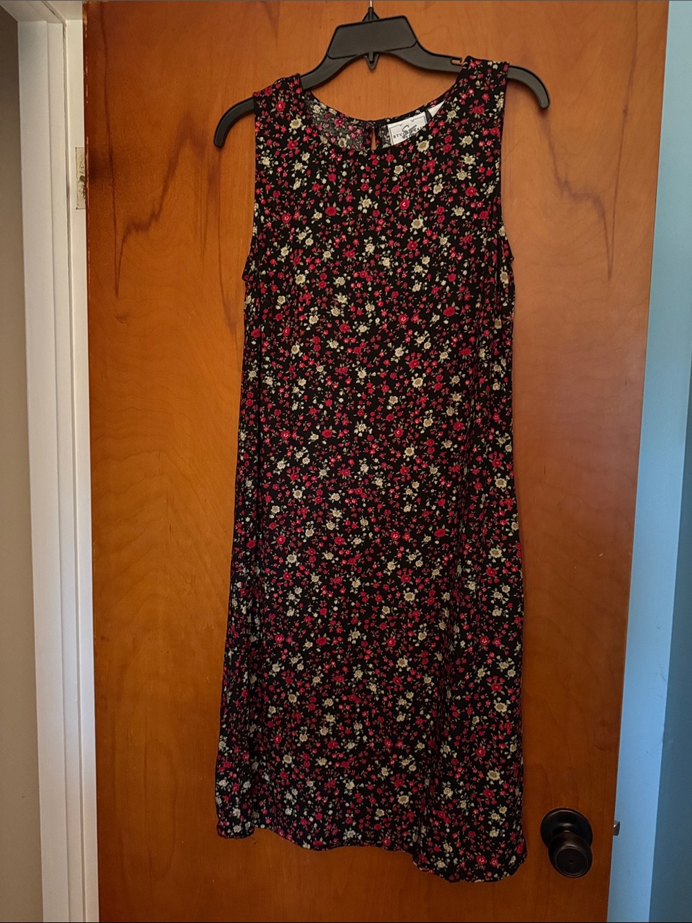 Floral Sleeveless Petite Midi Dress